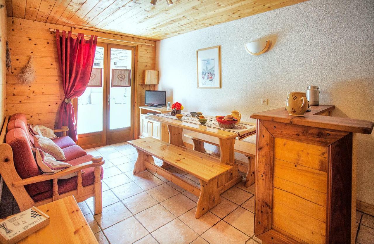 Chalet L'Etagne Бюсон Екстериор снимка